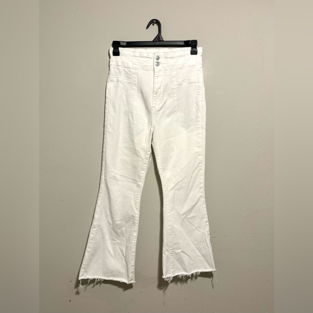 We The Free‎ People Flare Jeans High Rise Stretch White Frayed Hem Size 31 - Picture 2 of 7